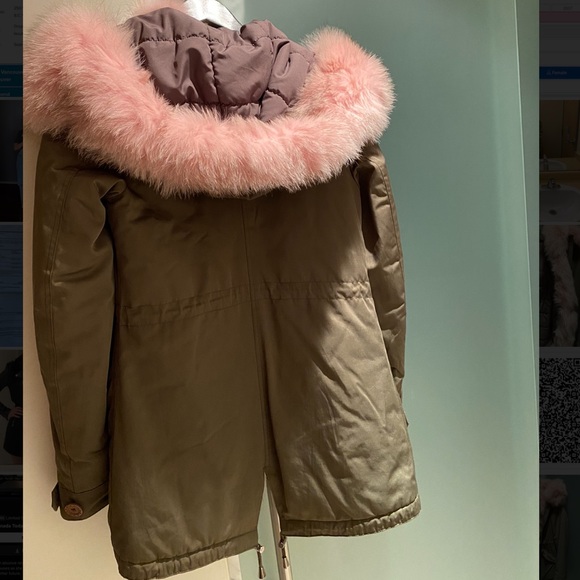 Parka - Picture 2 of 3